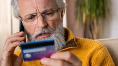 Protect Your Elderly Parents from Scammers